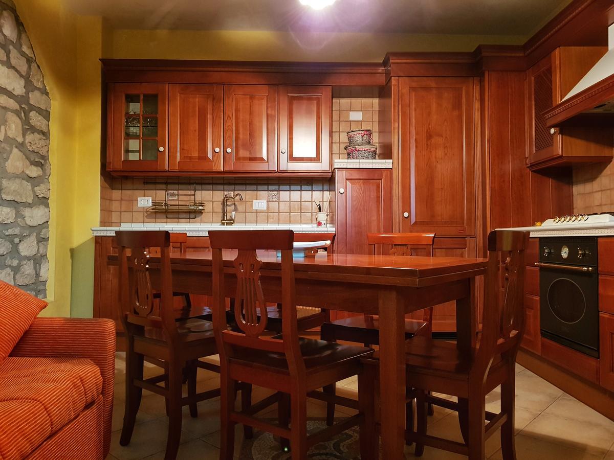 La Taverna Morcone Bagian luar foto
